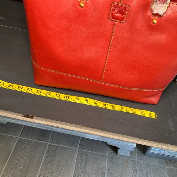 NWT Dooney & Bourke Red Bag - Picture 13 of 16